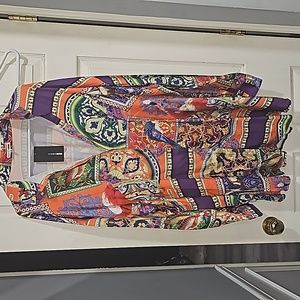 2xl Silky flowy coloful shir dress style. Really cute outfit 😍